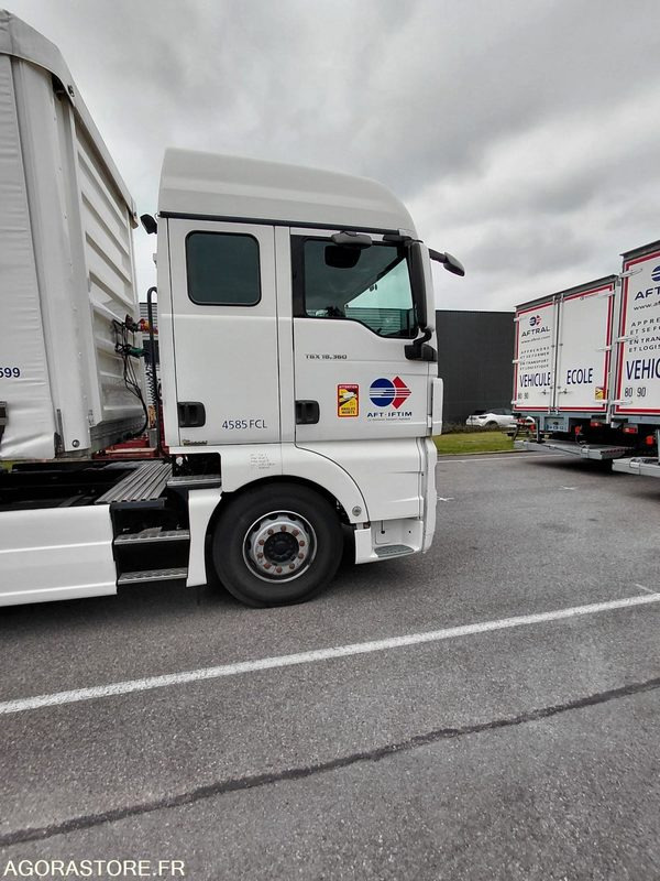 MAN tgx18.360 - 2009 - 214100 Kms - Tractor: foto 4 MAN tgx18.360 - 2009 - 214100 Kms - Tractor: foto 4