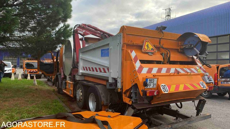 RENAULT 370 DCI - 2004 - 273881 KM - Tractor: foto 3 RENAULT 370 DCI - 2004 - 273881 KM - Tractor: foto 3