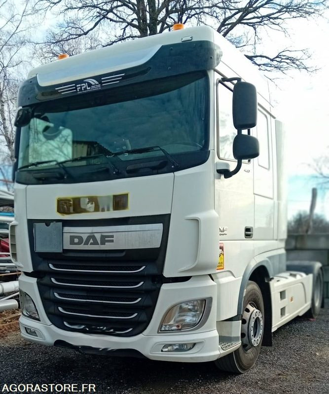 TRACTEUR DAF XF 460 - 2016 - 652 781km - pneus neufs - Tractor: foto 1 TRACTEUR DAF XF 460 - 2016 - 652 781km - pneus neufs - Tractor: foto 1