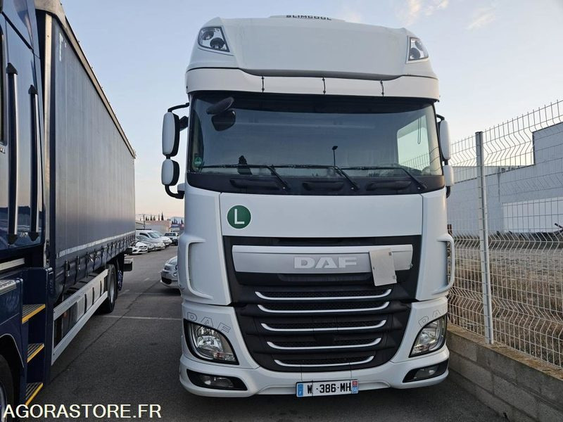 TRACTEUR DAF XF 510 XL - 2016 - 447120km - TRES BON ETAT - Tractor: foto 4 TRACTEUR DAF XF 510 XL - 2016 - 447120km - TRES BON ETAT - Tractor: foto 4