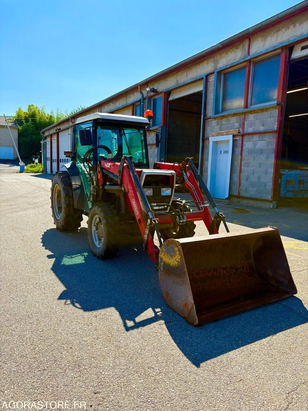 TRACTEUR MASSEY FERGUSSEN - Tractor: foto 3 TRACTEUR MASSEY FERGUSSEN - Tractor: foto 3