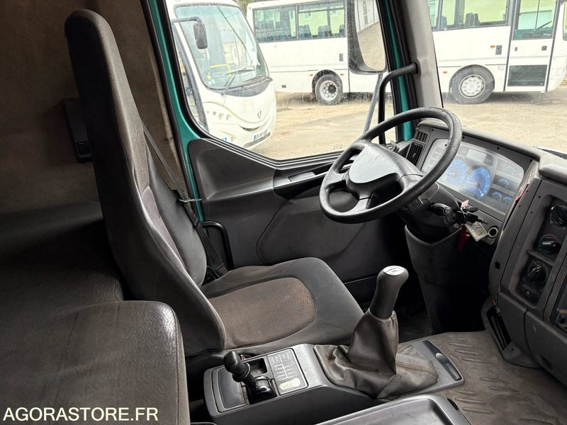 TRACTEUR RENAULT 420 DCI - Tractor: foto 5 TRACTEUR RENAULT 420 DCI - Tractor: foto 5