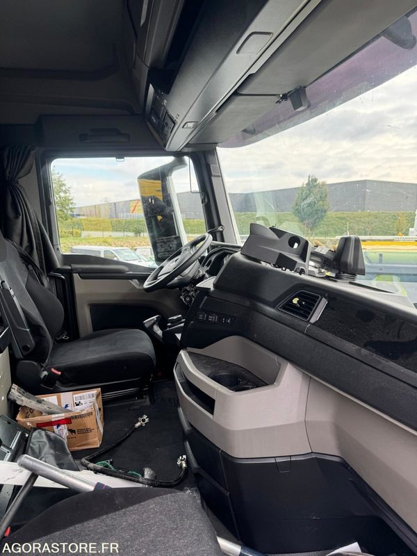 TRACTEUR ROUTIER MAN TGX 18.520 (2023) - Tractor: foto 4 TRACTEUR ROUTIER MAN TGX 18.520 (2023) - Tractor: foto 4