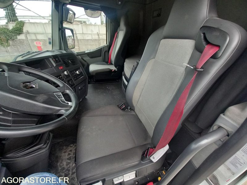 TRR RENAULT 19T - DN395ZD - Tractor: foto 5 TRR RENAULT 19T - DN395ZD - Tractor: foto 5