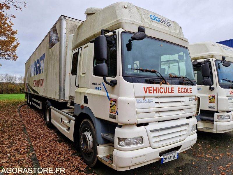 Tracteur DAF CF 85.360 - 2012 -193474 Kms -CN640HC - Tractor: foto 2 Tracteur DAF CF 85.360 - 2012 -193474 Kms -CN640HC - Tractor: foto 2