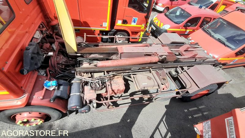 VPCE - RENAULT 2PLACES - Tractor: foto 4 VPCE - RENAULT 2PLACES - Tractor: foto 4