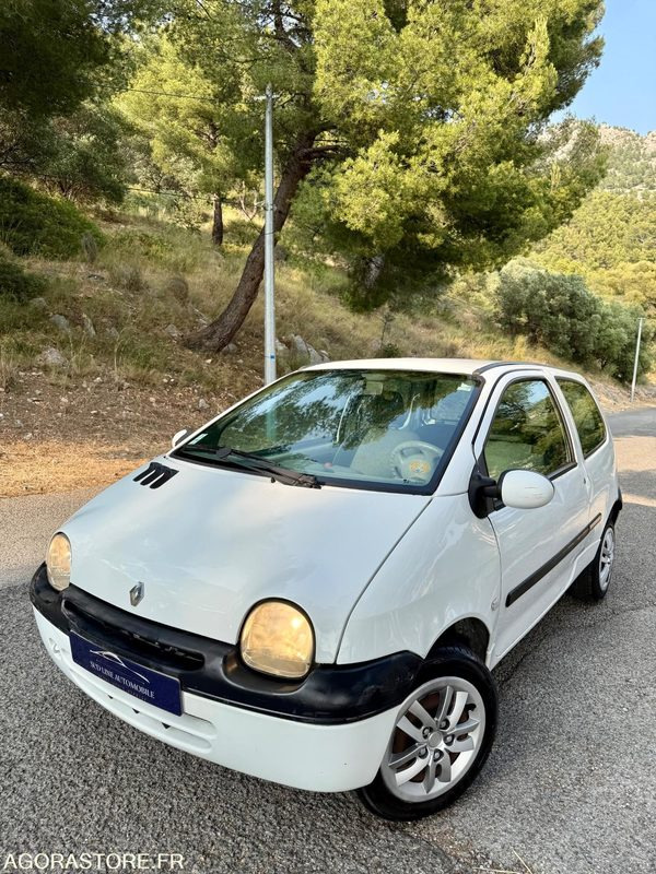 Twingo 1.2 Expression - 2003 - Automóvel: foto 1 Twingo 1.2 Expression - 2003 - Automóvel: foto 1