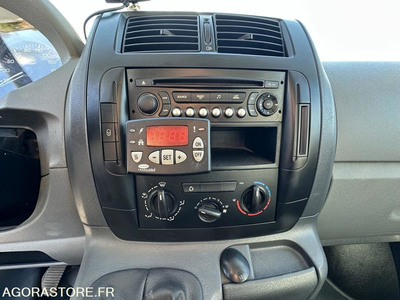 Carrinha frigorífica Utilitaire frigorifique Peugeot Expert: foto 16