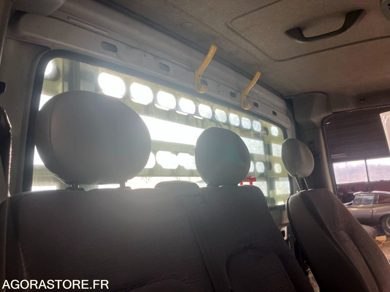 VEHICULE UTILITAIRE PLATEAU - Carrinha basculante: foto 5 VEHICULE UTILITAIRE PLATEAU - Carrinha basculante: foto 5