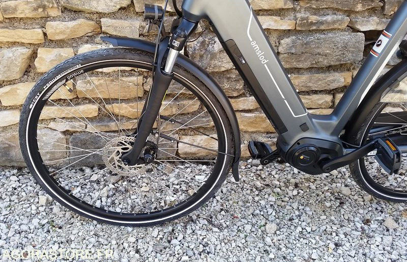 VELO ELECTRIQUE MARQUE AMSLOD TYPE BOSTON E-LV B-CHOICE NEUF MIXTE COMPLET - Motocicleta: foto 2 VELO ELECTRIQUE MARQUE AMSLOD TYPE BOSTON E-LV B-CHOICE NEUF MIXTE COMPLET - Motocicleta: foto 2