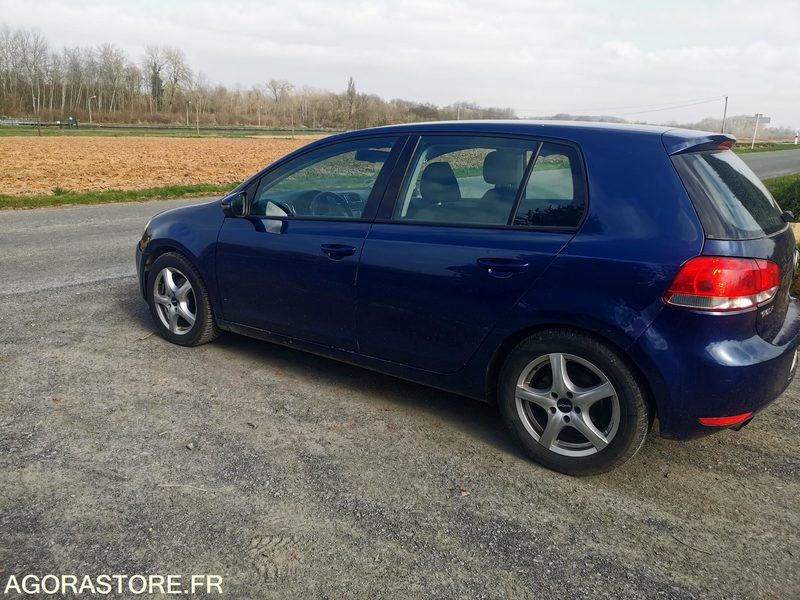 VOLKSWAGEN GOLF 6 - 2009 - 258 371kms - Automóvel: foto 2 VOLKSWAGEN GOLF 6 - 2009 - 258 371kms - Automóvel: foto 2