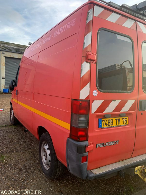 VSRL PEUGEOT BOXER 7488TM76 - Furgão: foto 3 VSRL PEUGEOT BOXER 7488TM76 - Furgão: foto 3