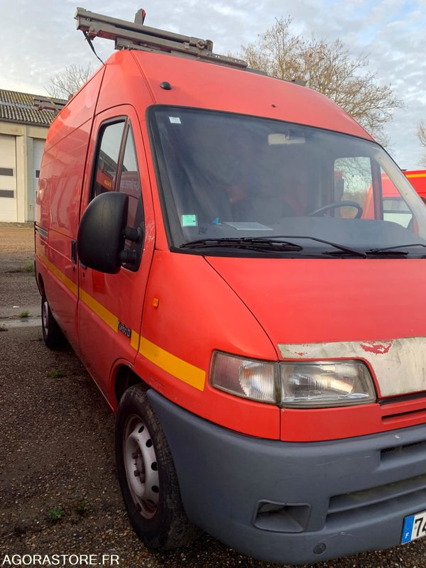 VSRL PEUGEOT BOXER 7488TM76 - Furgão: foto 2 VSRL PEUGEOT BOXER 7488TM76 - Furgão: foto 2