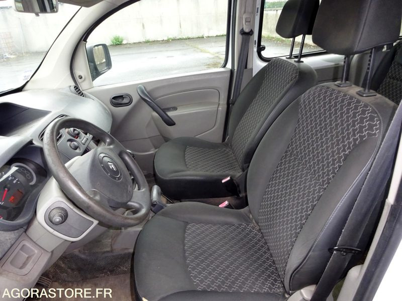 RENAULT KANGOO - 2010 - 344688KM - Veículo comercial: foto 5 RENAULT KANGOO - 2010 - 344688KM - Veículo comercial: foto 5