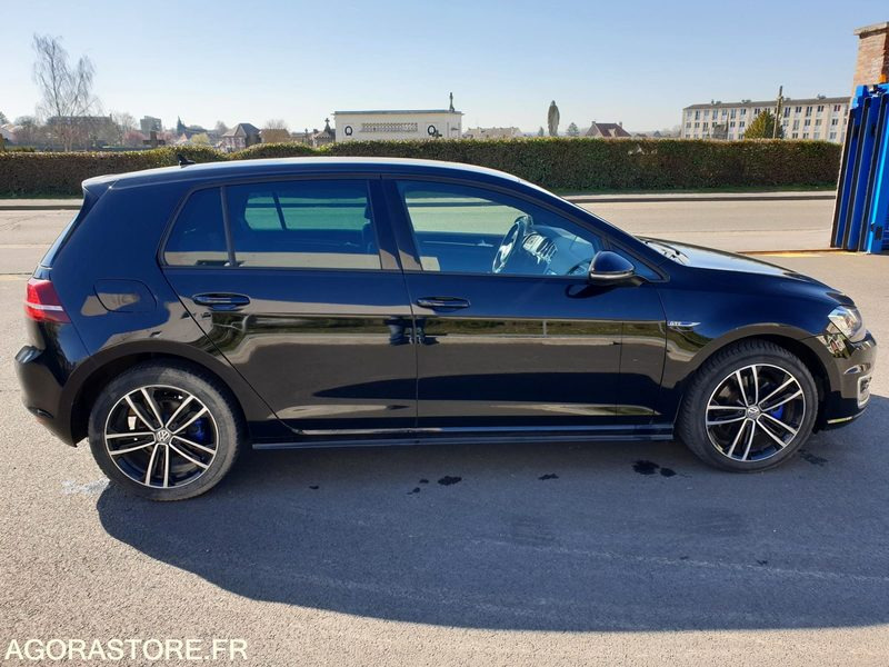 Volkswagen GOLF GTE 1.4 TSI - Automóvel: foto 3 Volkswagen GOLF GTE 1.4 TSI - Automóvel: foto 3