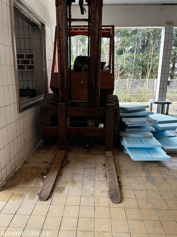 Charriot elevateur 2 tonnes - Empilhador: foto 2 Charriot elevateur 2 tonnes - Empilhador: foto 2