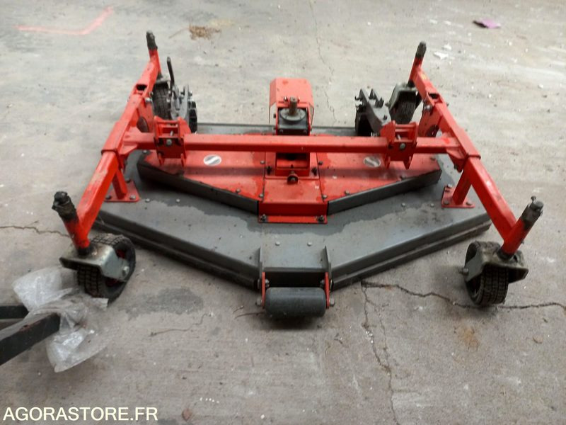 Coupe de tondeuse mulchng Morgneux TMC 150 fixation Kubota - Cortador de grama: foto 5 Coupe de tondeuse mulchng Morgneux TMC 150 fixation Kubota - Cortador de grama: foto 5