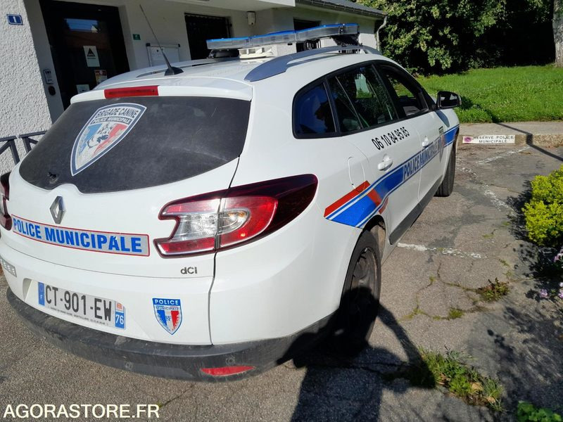 Véhicule - Automóvel: foto 2 Véhicule - Automóvel: foto 2