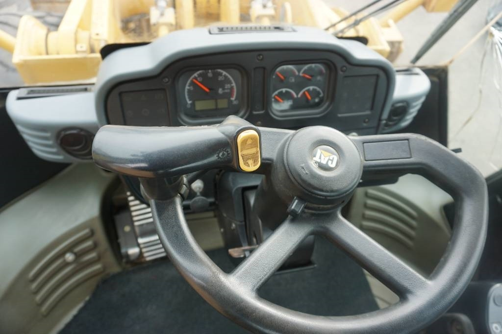Pá carregadora de rodas CAT 950 H: foto 10