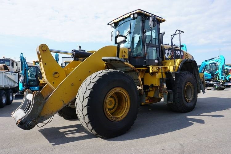 CAT 950 M (GEARBOX PROBLEM) - Pá carregadora de rodas: foto 2 CAT 950 M (GEARBOX PROBLEM) - Pá carregadora de rodas: foto 2