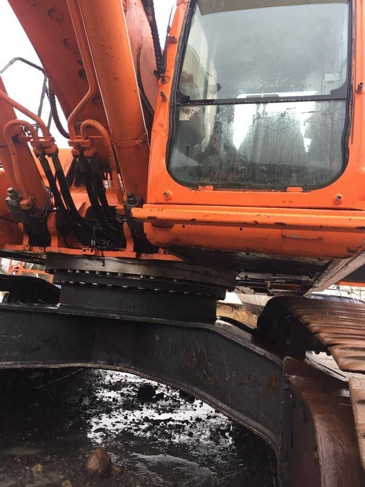 Doosan DX420LC - Escavadora de rastos: foto 4 Doosan DX420LC - Escavadora de rastos: foto 4