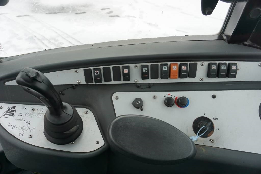 Pá carregadora de rodas JCB 409: foto 13