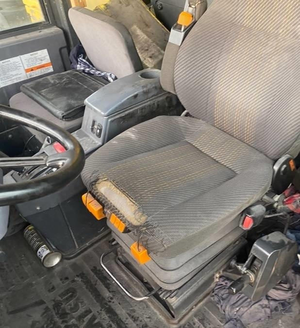 Komatsu HD 405-7 - Caminhão fora de estrada: foto 2 Komatsu HD 405-7 - Caminhão fora de estrada: foto 2