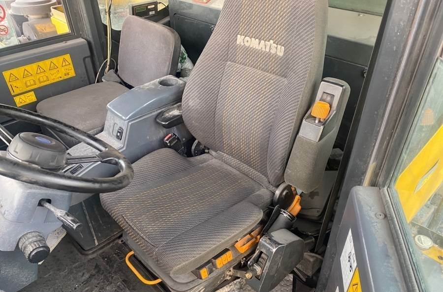 Caminhão fora de estrada Komatsu HD405-7: foto 7 Caminhão fora de estrada Komatsu HD405-7: foto 7