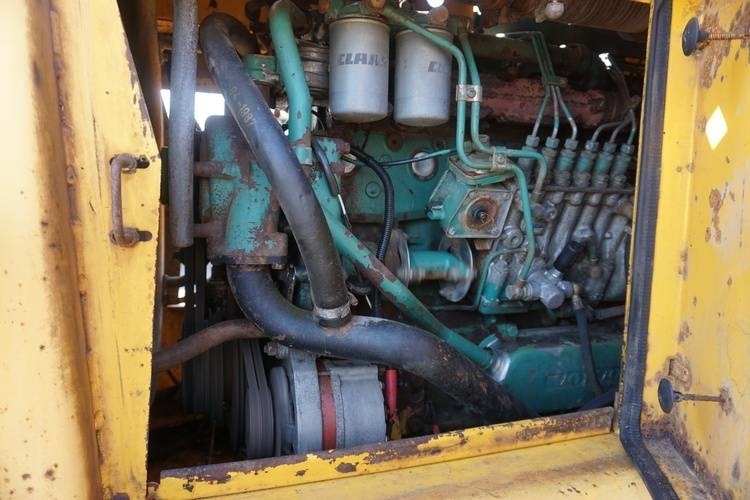 Pá carregadora de rodas Volvo 120: foto 12