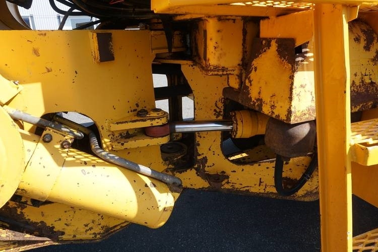 Pá carregadora de rodas Volvo 120: foto 11