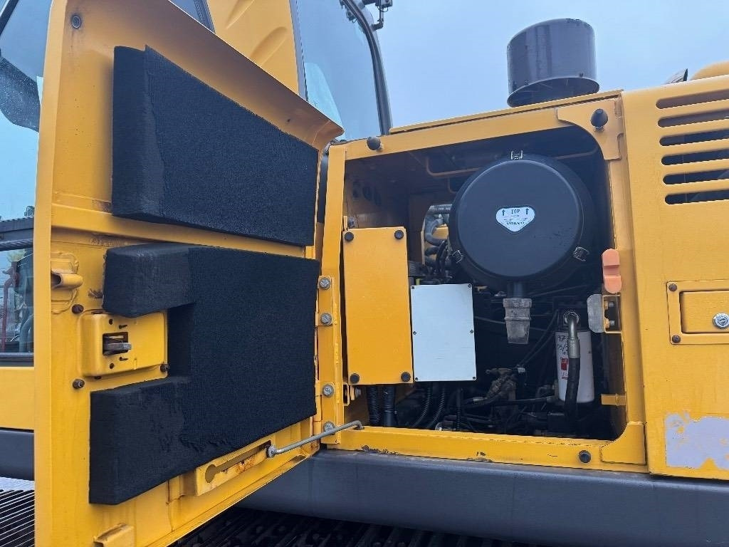 Escavadora de rastos Volvo EC 290 B N LC: foto 8