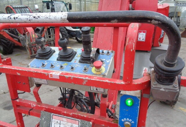 Plataforma articulada Haulotte HA120: foto 9
