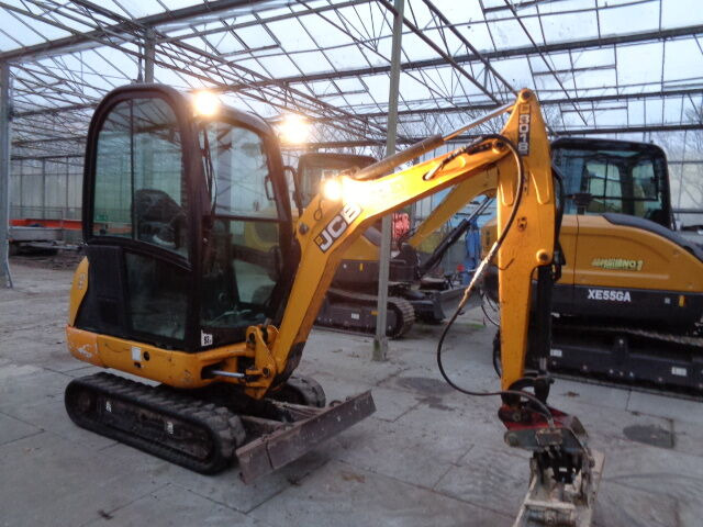 JCB 8018 - Mini escavadeira: foto 4 JCB 8018 - Mini escavadeira: foto 4
