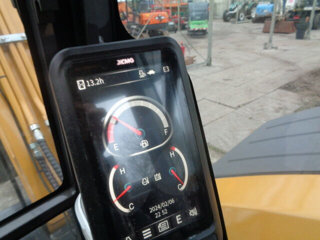Locação financeira de  Kubota XE55GA Kubota XE55GA: foto 28