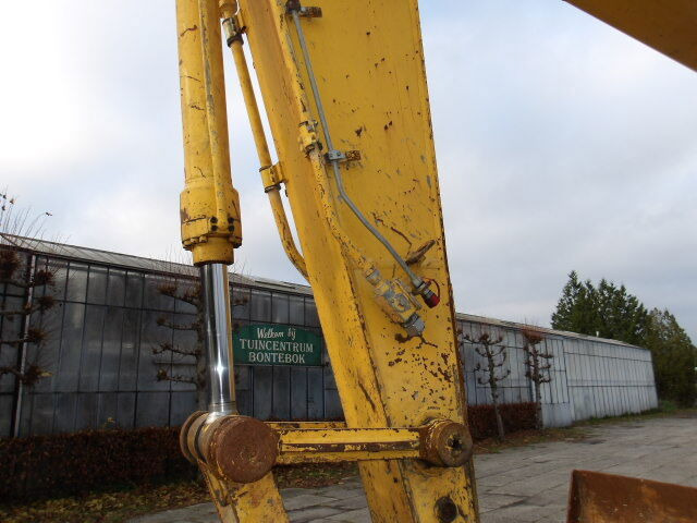 Escavadora de rastos New Holland E235: foto 18 Escavadora de rastos New Holland E235: foto 18