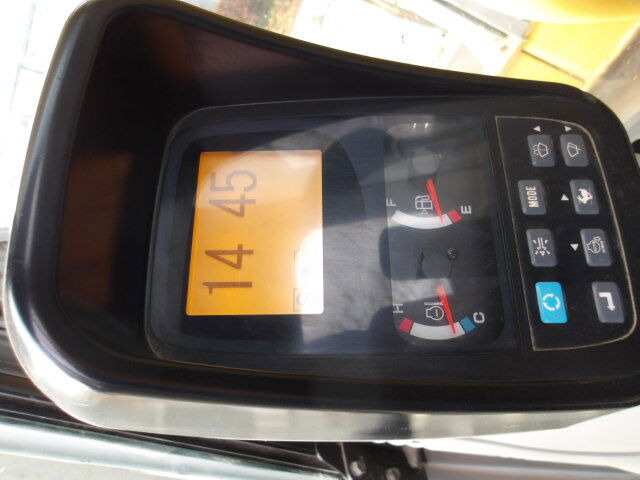 Escavadora de rastos New Holland E235: foto 11 Escavadora de rastos New Holland E235: foto 11