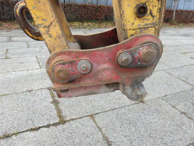 Escavadora de rastos New Holland E235: foto 14 Escavadora de rastos New Holland E235: foto 14