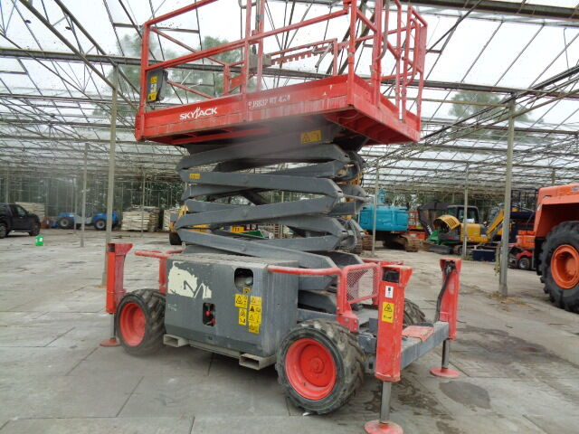 Skyjack SJ 6832 RT - Plataforma de Tijera/ Plataforma de tesoura: foto 1 Skyjack SJ 6832 RT - Plataforma de Tijera/ Plataforma de tesoura: foto 1