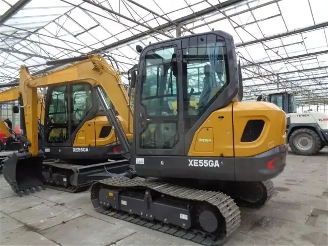 Locação financeira de  XCMG XE55GA XCMG XE55GA: foto 30