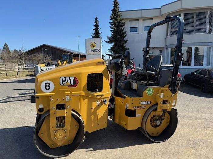 CAT CB4.0 - Compactador de asfalto: foto 1 CAT CB4.0 - Compactador de asfalto: foto 1
