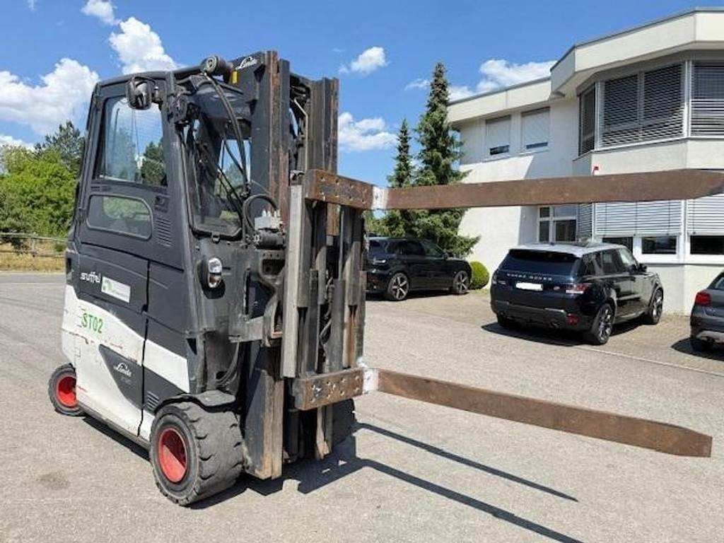 Linde E30 HL – 01/600 - Empilhador elétrico: foto 1 Linde E30 HL – 01/600 - Empilhador elétrico: foto 1