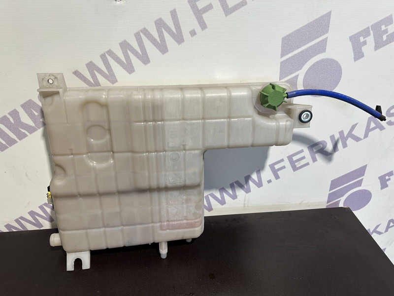 DAF expansion tank - Tanque de expansão para Camião: foto 3 DAF expansion tank - Tanque de expansão para Camião: foto 3