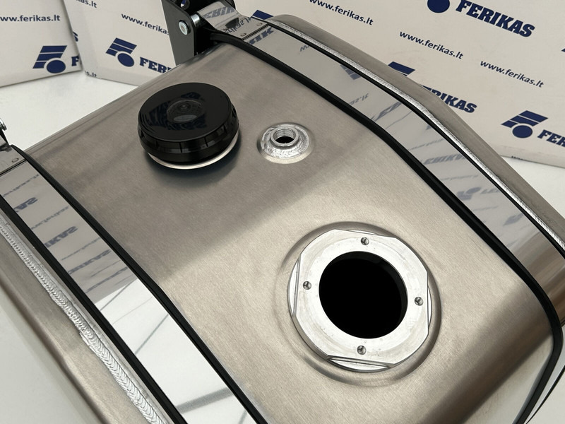 Tanque hidráulico para Camião novo Hydraulic aluminum oil tank 150L: foto 6 Tanque hidráulico para Camião novo Hydraulic aluminum oil tank 150L: foto 6