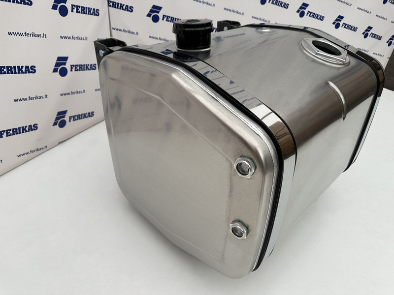 Hydraulic aluminum oil tank 250L - Tanque hidráulico para Camião: foto 2 Hydraulic aluminum oil tank 250L - Tanque hidráulico para Camião: foto 2