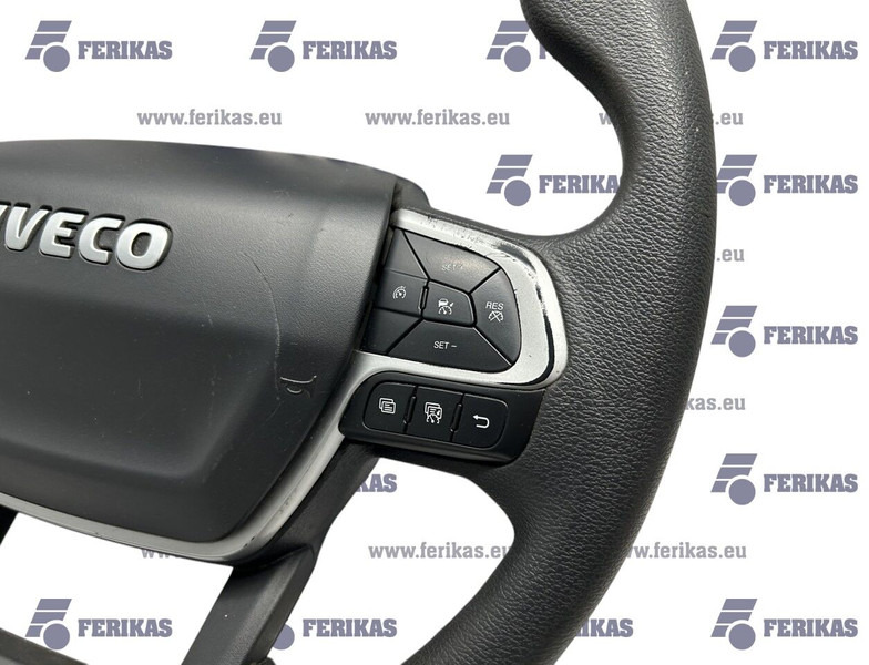 Iveco S-WAY - Volante de direção para Camião: foto 3 Iveco S-WAY - Volante de direção para Camião: foto 3