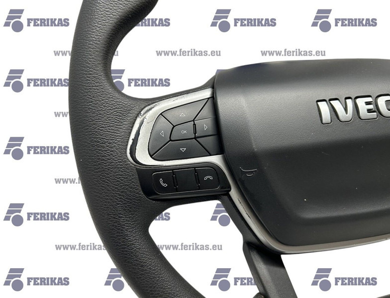 Iveco S-WAY - Volante de direção para Camião: foto 2 Iveco S-WAY - Volante de direção para Camião: foto 2
