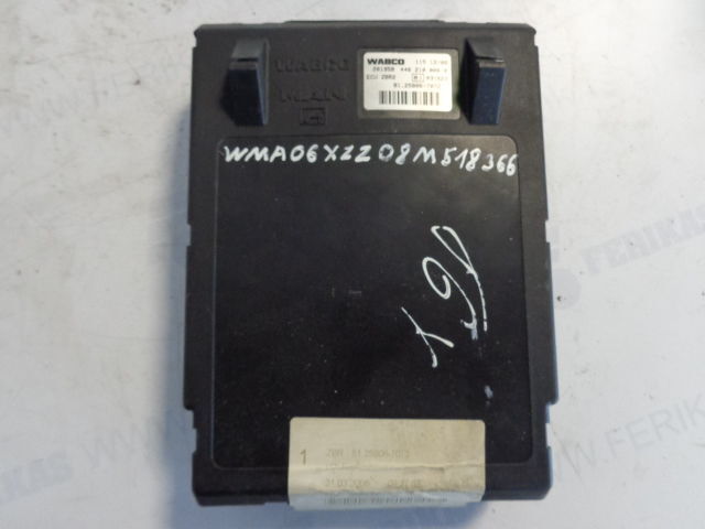 MAN ECU ZBR 2 (WORLDWIDE DELIVE - Centralina electrónica para Camião: foto 1 MAN ECU ZBR 2 (WORLDWIDE DELIVE - Centralina electrónica para Camião: foto 1