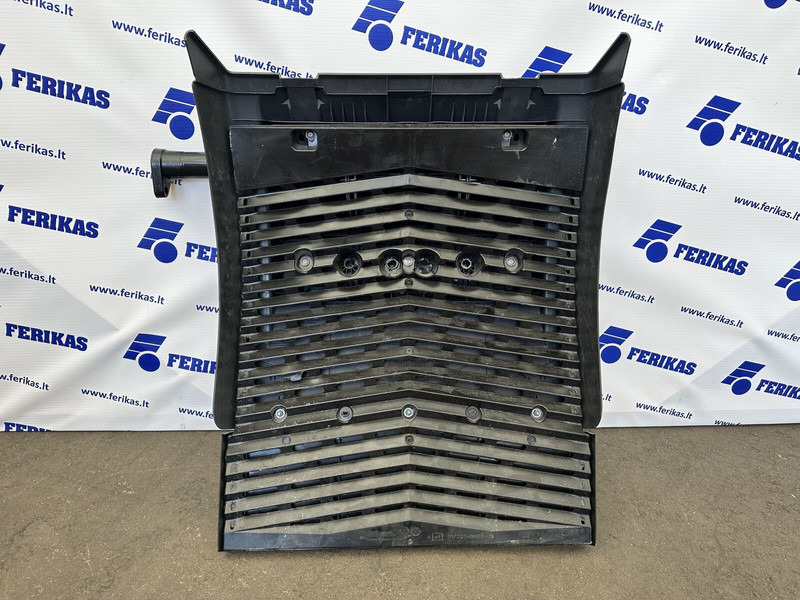 MAN NEW OEM left rear mudguard - Carroceria e exterior para Camião: foto 3 MAN NEW OEM left rear mudguard - Carroceria e exterior para Camião: foto 3