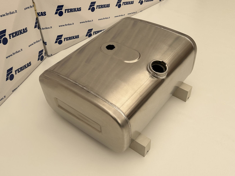 MAN New aluminum fuel tank 150L - Tanque de combustível para Camião: foto 3 MAN New aluminum fuel tank 150L - Tanque de combustível para Camião: foto 3