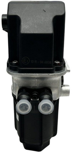 Mercedes-Benz AdBlue pump - Sistema de escape para Camião: foto 4 Mercedes-Benz AdBlue pump - Sistema de escape para Camião: foto 4
